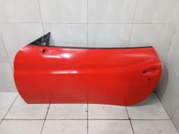 FERRARI Ferrari California F149 08-14 4.3 Left Front Door 81316411 Door Front Left — thumbnail 1