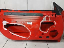 FERRARI Ferrari California F149 08-14 4.3 Left Front Door 81316411 Door Front Left — thumbnail 7