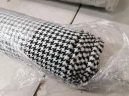 ASTON MARTIN PORSCHE PEPITA houndstooth style fabric HERITAGE PACKAGE 911 CARRERA TARTAN — thumbnail 4