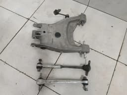 FERRARI Ferrari California T F149 Left Rear Hub 294850 F12 GTC4 Rear Wheel Bearing Housing — thumbnail 6