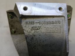 ASTON MARTIN ASTON MARTIN VANQUISH S 04-07 V12 1R12-161220-AA RH REAR STRUT MOUNT — thumbnail 5