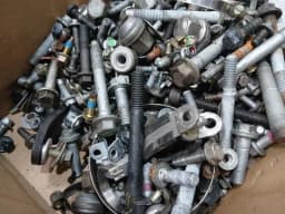 ASTON MARTIN ASTON MARTIN VANQUISH S 04-07 V12 SCREWS BOLTS — thumbnail 2