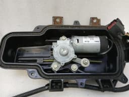 ASTON MARTIN ASTON MARTIN DB9 VOLANTE 4G43-53548-AC ROOF MOTORS ROOF MOTOR — thumbnail 4