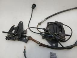 ASTON MARTIN ASTON MARTIN DB9 VOLANTE 4G43-53548-AC ROOF MOTORS ROOF MOTOR — thumbnail 10