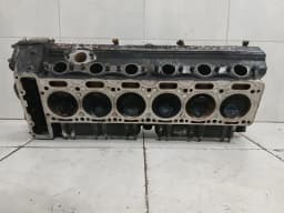 ASTON MARTIN ASTON MARTIN VANTAGE AM SERIES 3 1973-1978 CYLINDER HEAD CYLINDER HEAD 4.0 — thumbnail 1