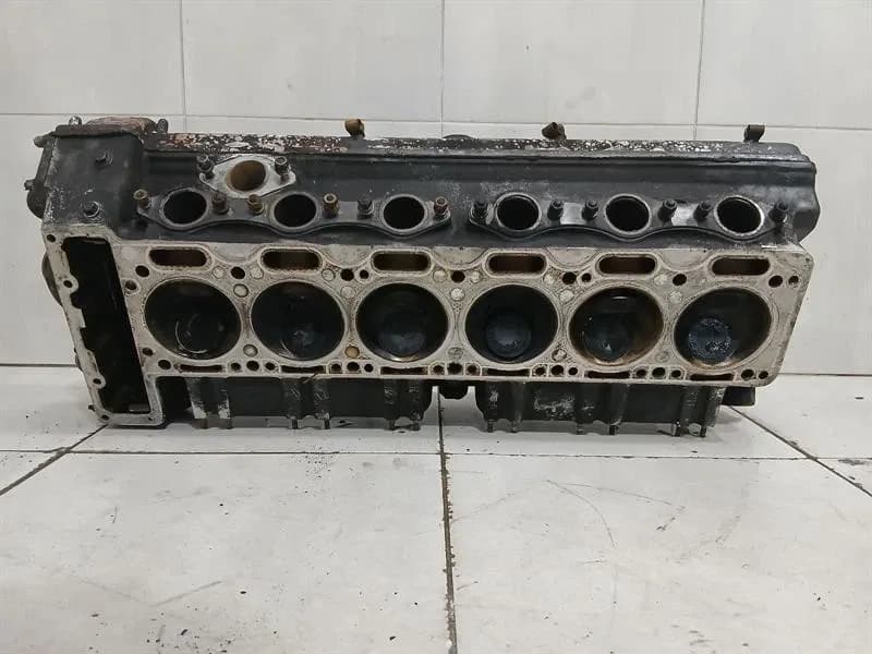 ASTON MARTIN VANTAGE AM SERIES 3 1973-1978 CYLINDER HEAD CYLINDER HEAD 4.0