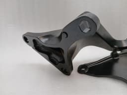 MCLAREN McLaren 720S Coupe Door Hinge 14AB420SP LEFT Door Hinge Left — thumbnail 7