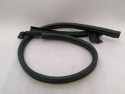 FERRARI Ferrari California T F149 14-17 Door Seal 85263100 RIGHT SET Door Seals — thumbnail 1
