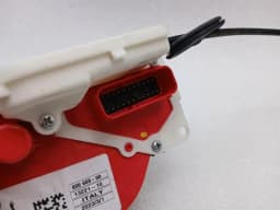 FERRARI Ferrari SF90 RH LHD Door Lock 806668 SF90 RH LHD Door Lock — thumbnail 5