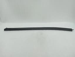 FERRARI Ferrari 599 GTB F141 Door Seal 68577700 LH Door Seals LEFT SEAL — thumbnail 9