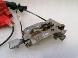 FERRARI Ferrari 458 F142 Spider Door Lock 83679400 RH RHD Door Lock 80821600 — thumbnail 7