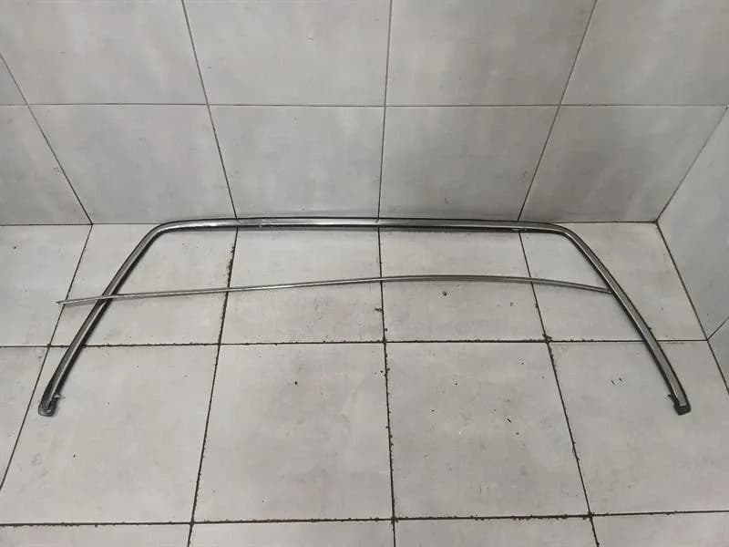 BENTLEY ARNAGE T Rear Screen Window Body Moulding ARNAGE Rear Bar