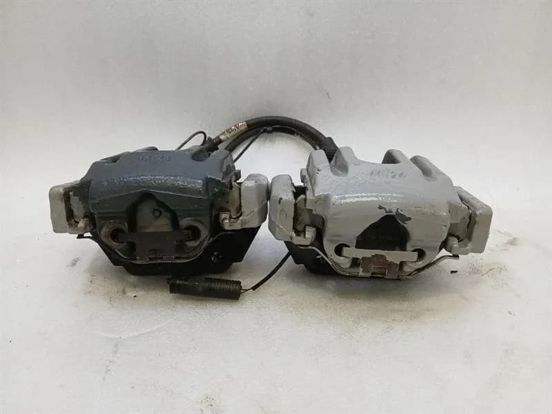 BENTLEY Bentley Arnage T rear brake caliper set PC56963PA brake caliper rear set