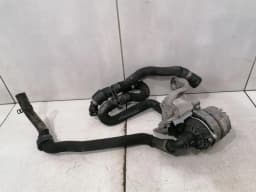 MERCEDES-BENZ Mercedes C Class W205 Cooling Pipe Engine A2055018982 Coolant Hose Faulty — thumbnail 9