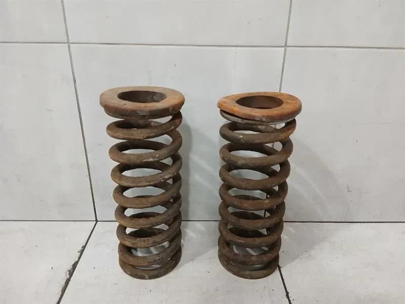 BENTLEY Bentley Arnage T coil spring rear PD100795PA suspension spring rear SET