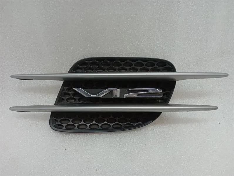 Mercedes SL R230 Front Right Fender Grille A2306900236 Fender Grille V12