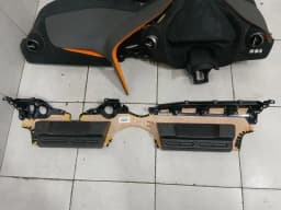 MCLAREN McLaren 720S Coupe RHD Dashboard 14N0781CP RIGHT HAND DRIVE — thumbnail 3