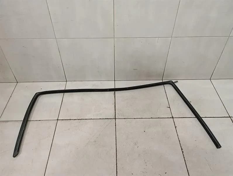 MAYBACH Maybach 62 V240 Door Seal A2407300317 Door Seals Window Guide Rail Rear Left