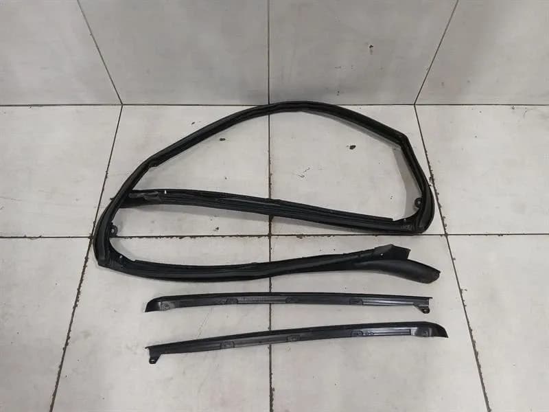PORSCHE Porsche 911 992 Roof Frame Seal 992845121G Roof Targa Gaskets Rubber