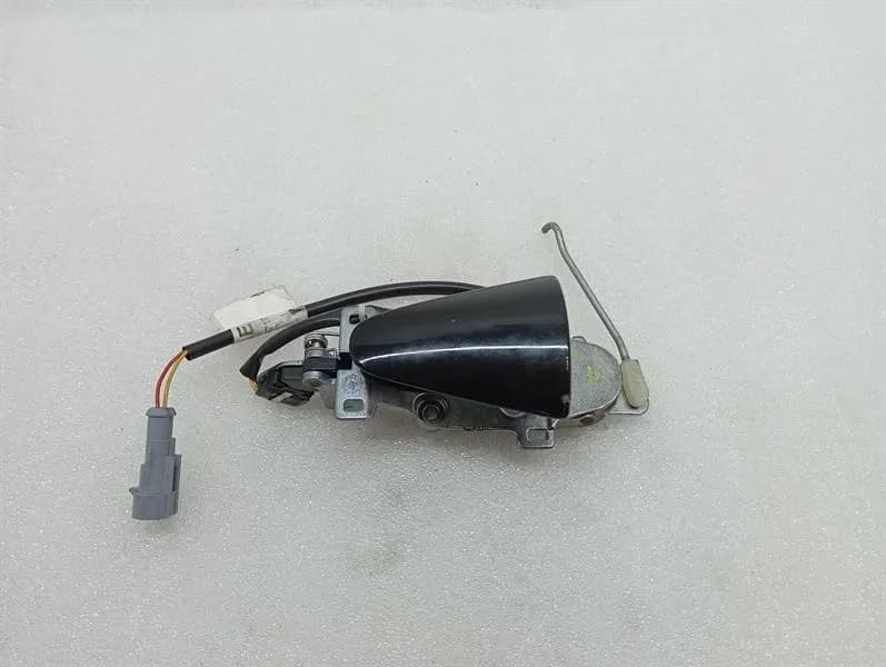 FERRARI Ferrari 599 GTB F141 door handle 67129600 RH door handle 67130210 right