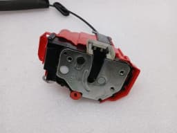 FERRARI Ferrari GTC4 Lusso T 3.9 V8 F151M Door Lock 87065200 LHD RIGHT Door Lock — thumbnail 6