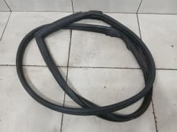 ASTON MARTIN Aston Martin Vanquish S 04-07 Door Seal 1R12-770115-AD LH DEFECTS Door Seals — thumbnail 1