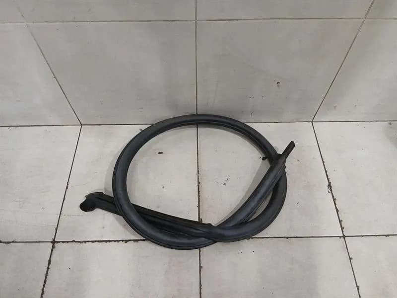 PORSCHE Porsche 911 992 door seal 992831704K RH door seals right