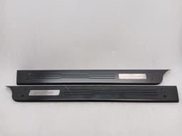 ASTON MARTIN Aston Martin Vanquish AM310 Door Sill DD33-132A11-AG Door Sill Trim — thumbnail 1