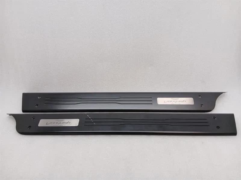 ASTON MARTIN Aston Martin Vanquish AM310 Door Sill DD33-132A11-AG Door Sill Trim