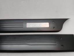 ASTON MARTIN Aston Martin Vanquish AM310 Door Sill DD33-132A11-AG Door Sill Trim — thumbnail 4