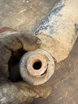 VOLVO 30683451 Shock Absorber Rear Right VOLVO XC90 I (2002-2014) — thumbnail 4