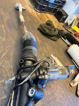 MERCEDES-BENZ A20411011017 20411011017 A2044606300 A204460630080 Steering rack MERCEDES-BENZ C-CLASS (W204) (2007-2013) — thumbnail 7