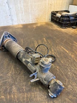 BMW 37126863178 6863178 Shock Absorber Rear Right BMW X5 (F15, F85) (2012-2018) — thumbnail 3