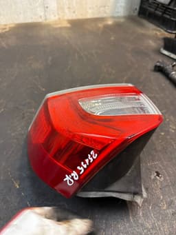 VOLVO 31395960 Tail light, right VOLVO V70 III (BW) (2007-2016) — thumbnail 5