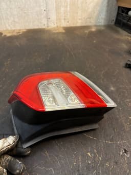 VOLVO 31395960 Tail light, right VOLVO V70 III (BW) (2007-2016) — thumbnail 4
