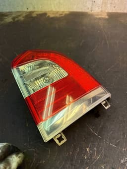 VOLVO 31395960 Tail light, right VOLVO V70 III (BW) (2007-2016) — thumbnail 3