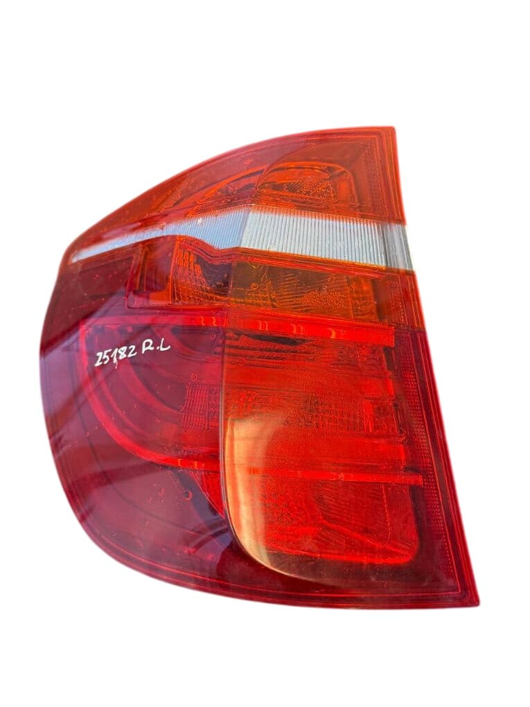 7217311 63217217311 Tail light left BMW X3 (F25) (2010-2017)