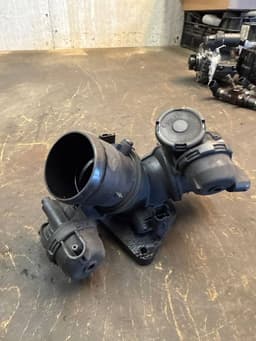 VOLVO 9657522680 Throttle body VOLVO S40 / V50 / C30 / C70 (MS, MW) (2004-2012) — thumbnail 4