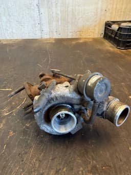 KIA 282004A101 Turbocharger KIA SORENTO I (JC) (2002-2009) — thumbnail 3