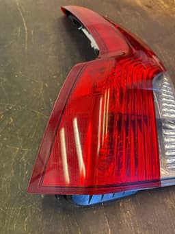 VOLVO 30744541 Tail light left VOLVO S40 / V50 / C30 / C70 (MS, MW) (2004-2012) — thumbnail 3