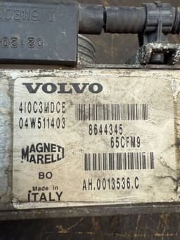 VOLVO 8644345 30677202 Throttle body VOLVO V70 II / XC70 I (P80) (2000-2007) — thumbnail 7