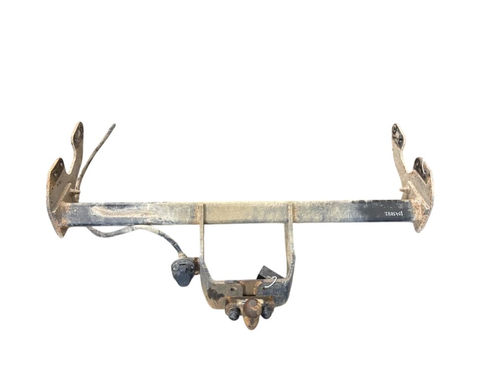 PW9600K003 Towbar TOYOTA HILUX VIII (AN110, AN120, AN130) (2015-)