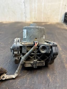 VOLVO P31362373 31362373 Vacuum Pump, engine VOLVO S60 II / V60 I (2010-2018) — thumbnail 4