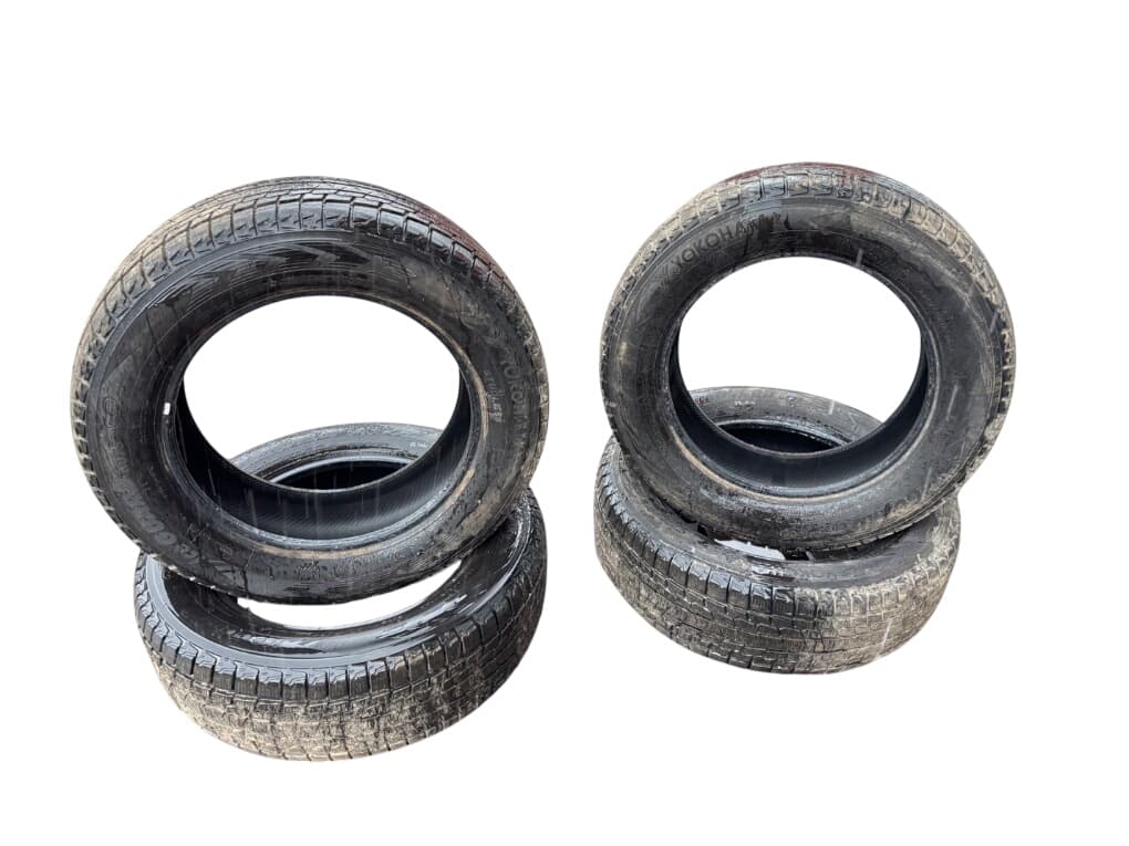 Tyre 4 pcs LEXUS RX III (AL10) (2008-2015)