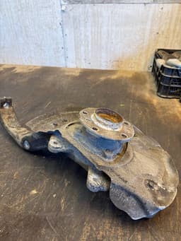 BMW 6773784 61216773784 Wheel bearing housing front right BMW X5 (F15, F85) (2012-2018) — thumbnail 2