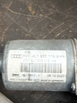 AUDI 4L1955119A 4L1910113 4L1955023D 4L1955023F Wiper linkage / mechanism AUDI Q7 (4L) (2006-2015) — thumbnail 8