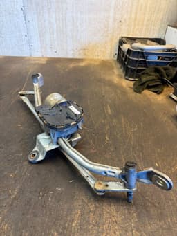 BMW 61615A3EDC5 Wiper linkage / mechanism BMW X3 (F25) (2010-2017) — thumbnail 2