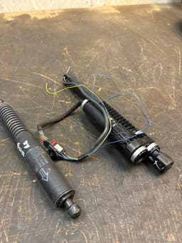 VOLVO 31386722 31217640 Power bootlid / tailgate motor VOLVO V70 III (BW) (2007-2016) — thumbnail 3