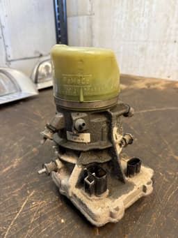 VOLVO 36050681 31387595 Power steering pump VOLVO S60 II / V60 I (2010-2018) — thumbnail 2