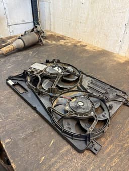 VOLVO 8240547 P31368445 31368445 Radiator Fan Electric VOLVO S60 II / V60 I (2010-2018) — thumbnail 2